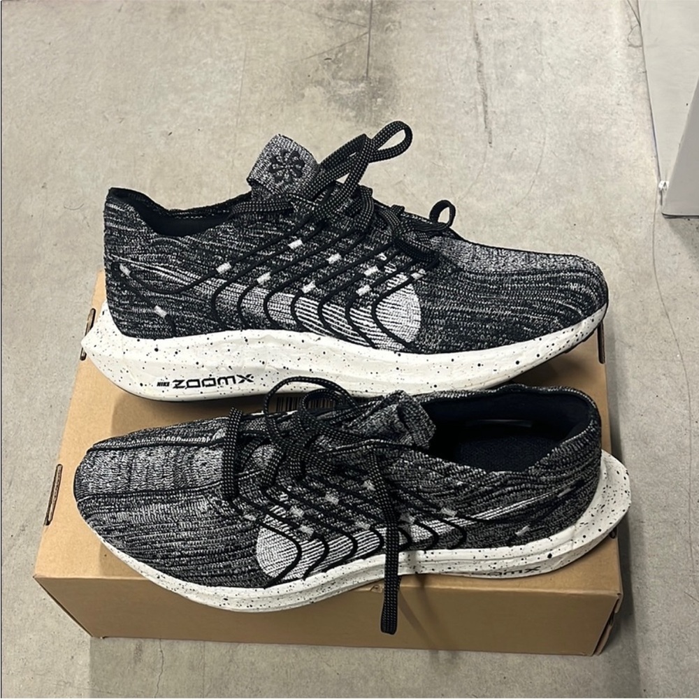 Nike Pegasus Turbo Next Nature black and white women’s sneakers size 11